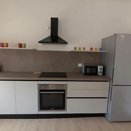 Διαμέρισμα Garda Renovated
