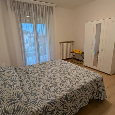 Garda Renovated Apartman *
