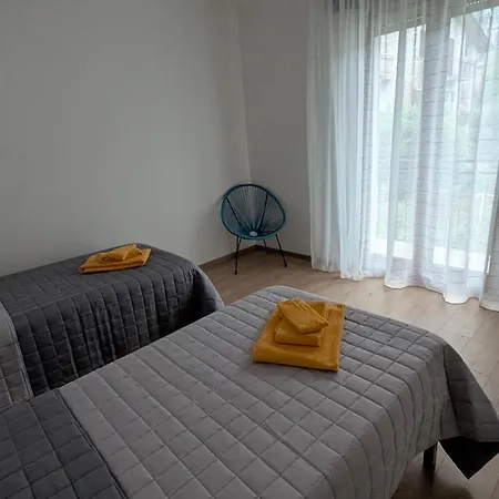 Garda Renovated Apartman *